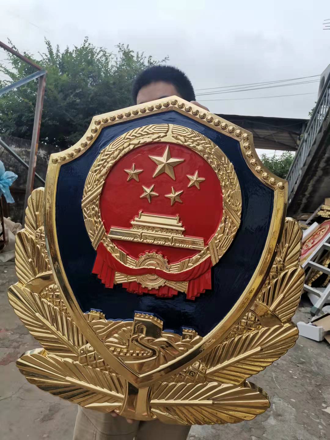 天津1米警徽制作